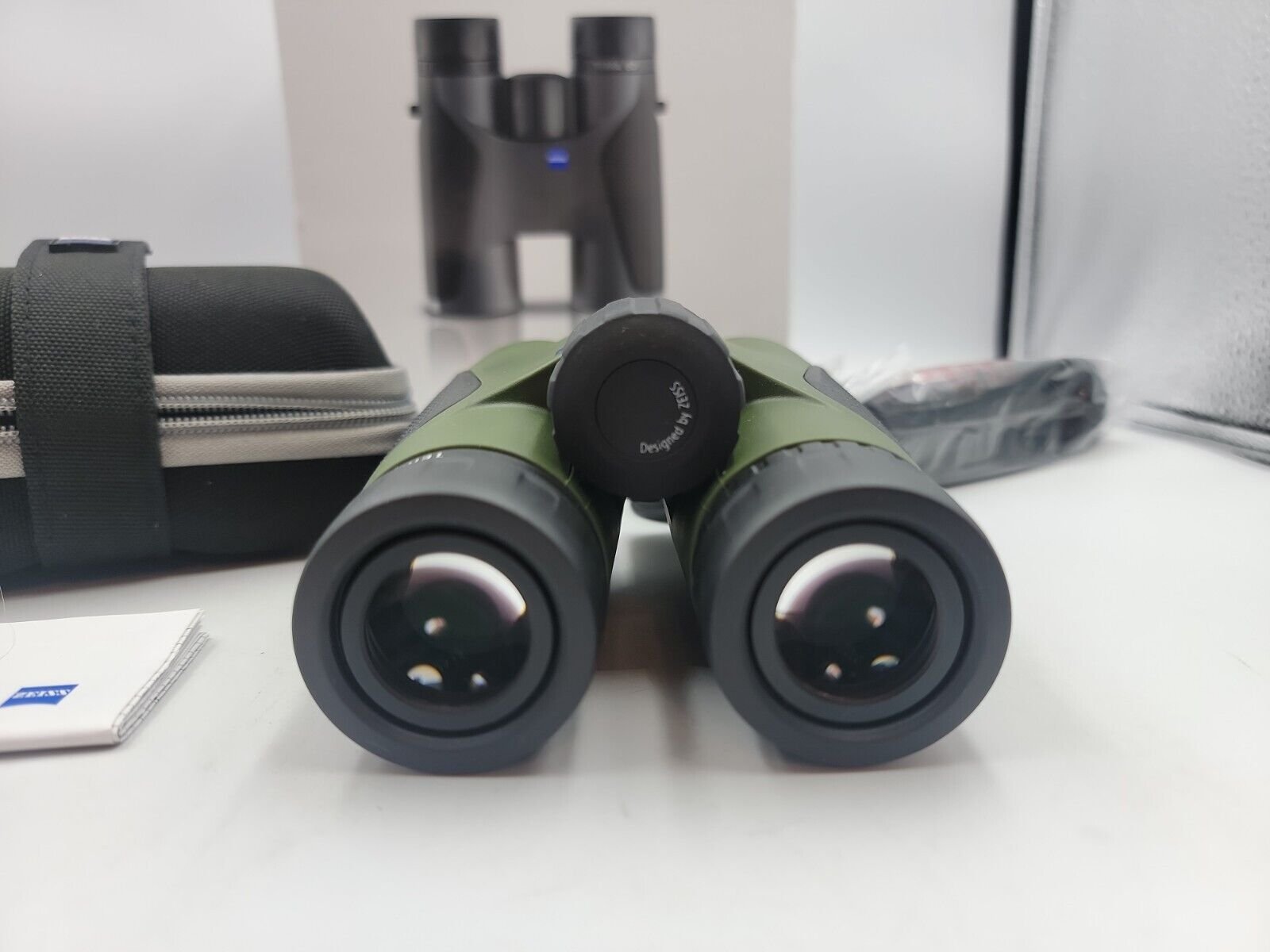 ZEISS Terra ED 10x 42 mm Outdoor-Fernglas – Grün